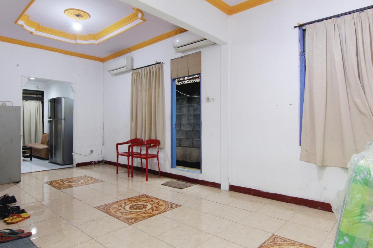 Arjuna Hostel Semarang Exteriér fotografie